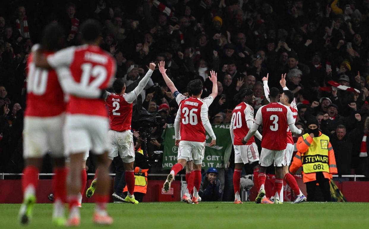 无敌表现！英超领头羊阿森纳欧冠全胜领跑，完胜德甲豪门拜仁